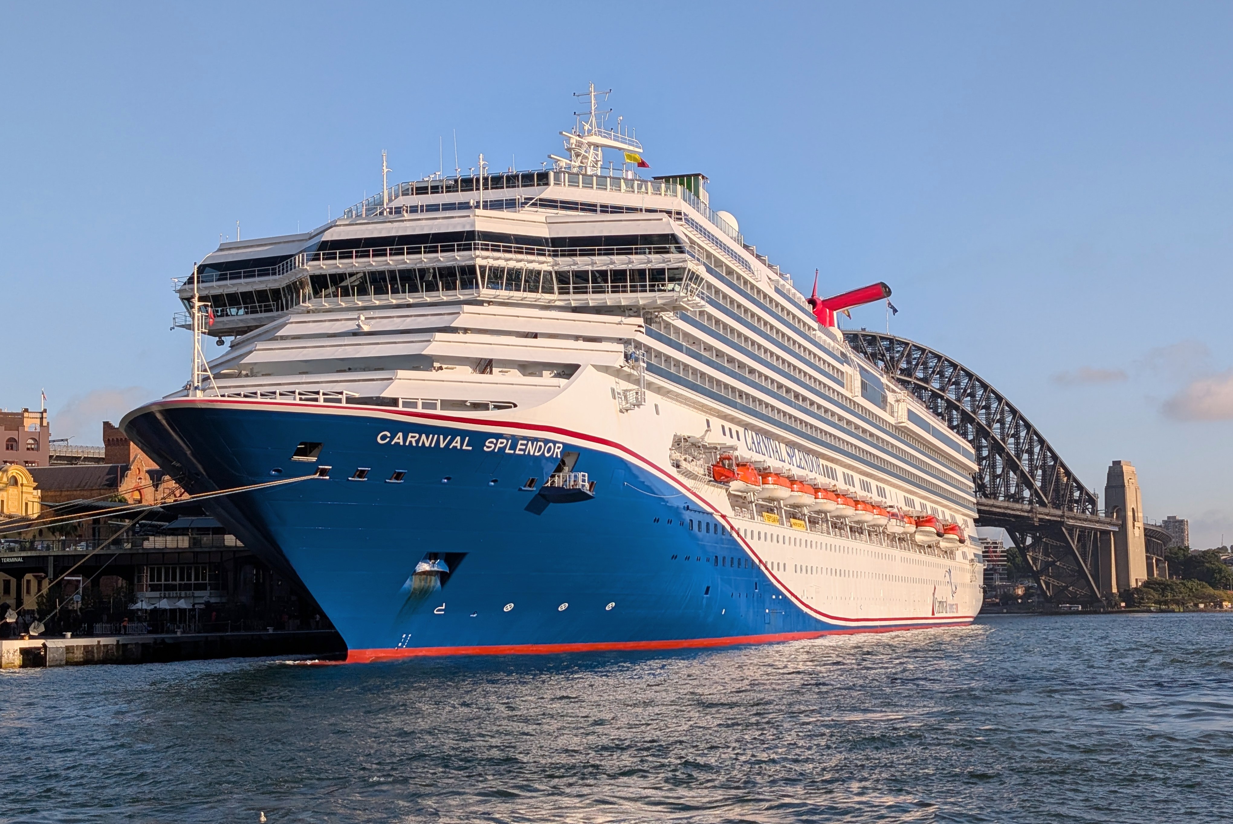 Carnival Splendor cruise ship